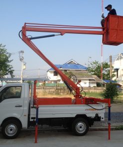 รถยนต์บรรทุกติดตั้งกระเช้าซ่อมไฟฟ้าชนิด 4 ล้อ รุ่น JV74