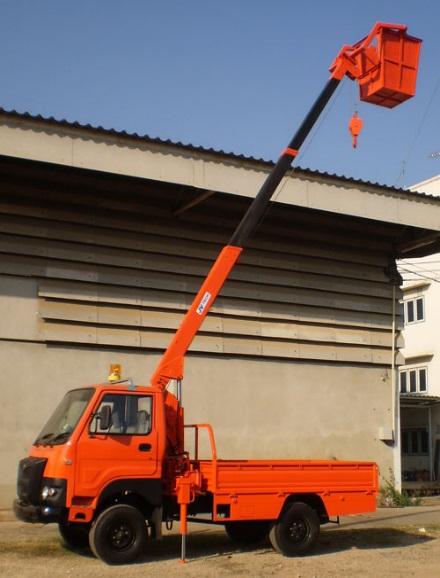 รถกระเช้า1สูบ แบบ4ล้อ