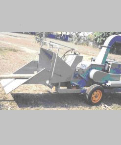 เครื่องย่อยกิ่งไม้ป้อนด้วยระบบไฮดรอลิค