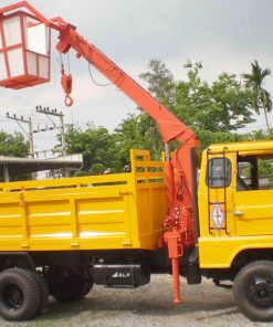 รถกระเช้า 6 ล้อ ติดชุดเครน รุ่น 836