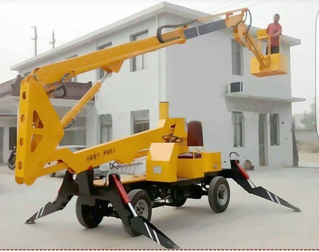 รถกระเช้าแบบ 4 ล้อ รุ่น 104S