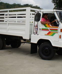 รถเกษตรกรรม (อีแต๋น) 4 ล้อ และ 6 ล้อ