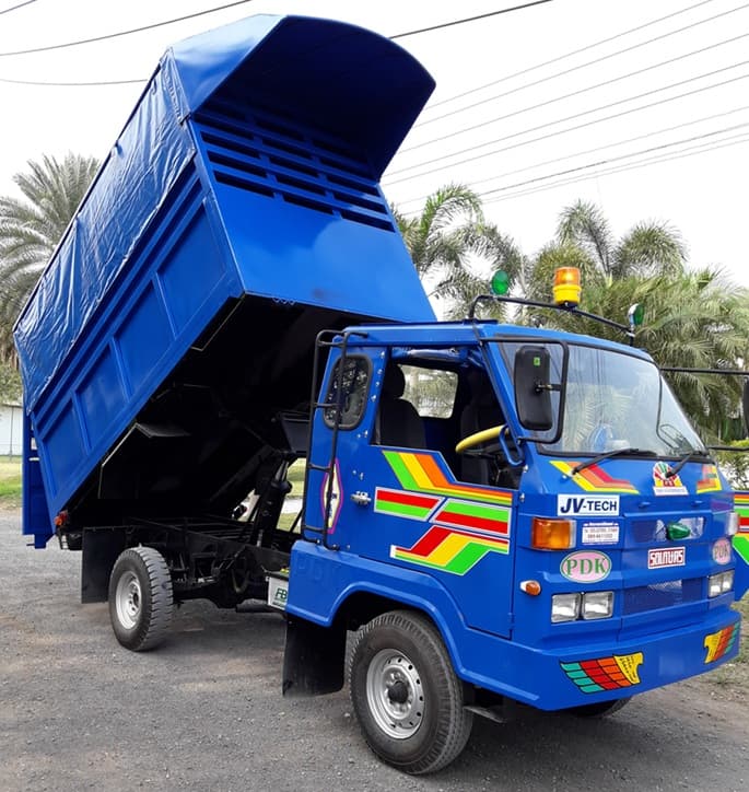 รถเกษตรกรรม (อีแต๋น) 4 ล้อ และ 6 ล้อ แบบกระบะเทท้าย (ดั้มพ์)