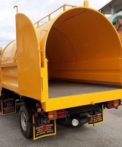 รถเกษตรกรรม (อีแต๋น) บรรทุกขยะ 4 ล้อ แบบกระบะเทท้าย (ดั้มพ์)