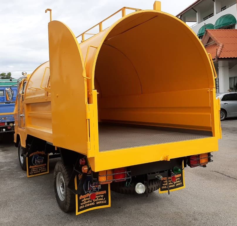 รถเกษตรกรรม (อีแต๋น) บรรทุกขยะ 4 ล้อ แบบกระบะเทท้าย (ดั้มพ์)
