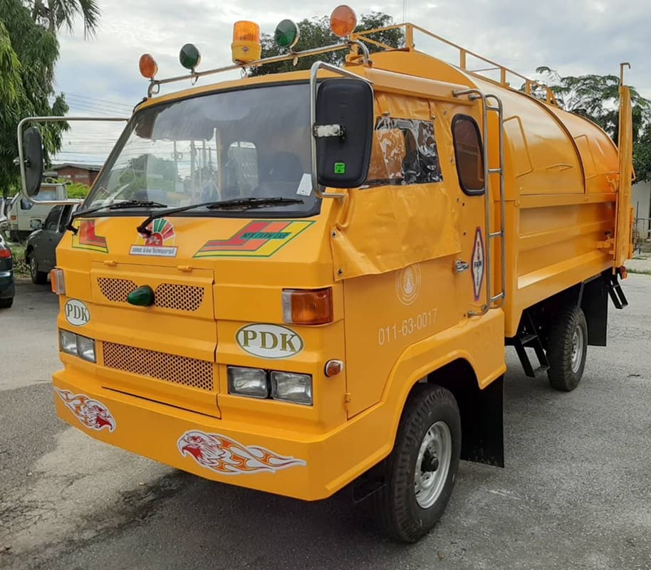 รถเกษตรกรรม (อีแต๋น) บรรทุกขยะ 4 ล้อ แบบกระบะเทท้าย (ดั้มพ์)